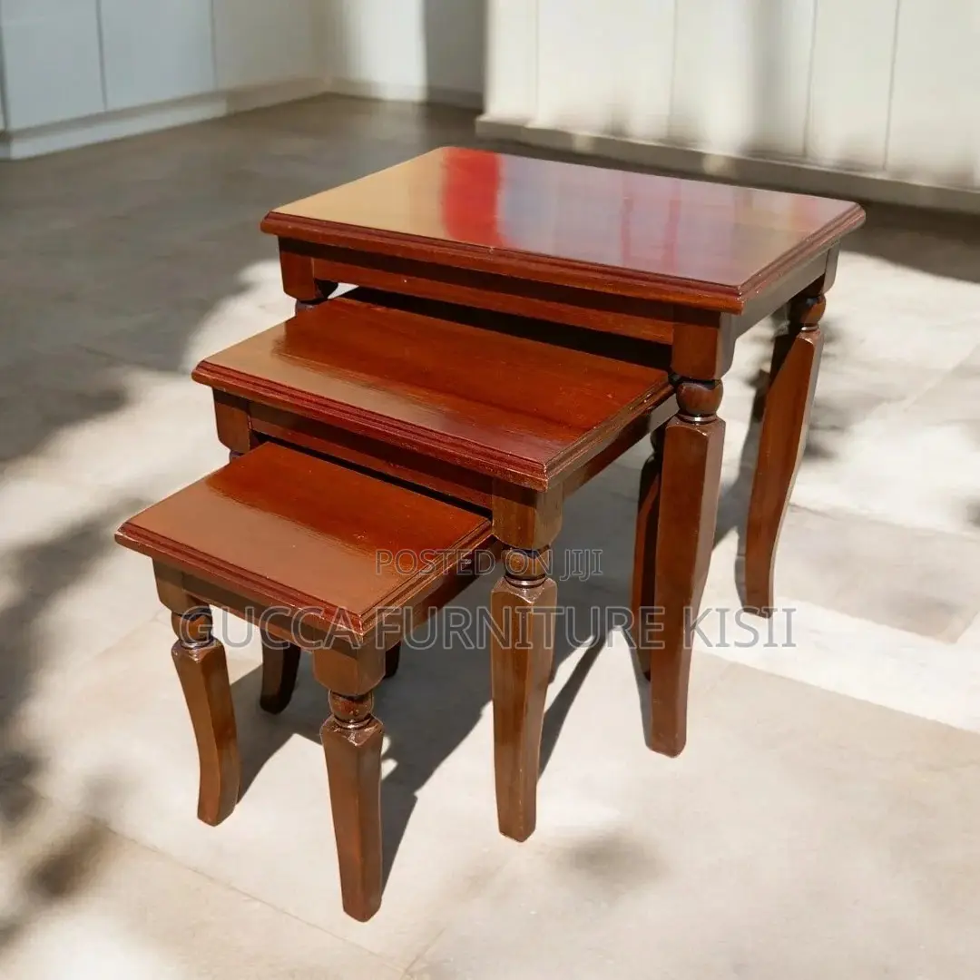 Coffee Table; 3-Set Nesting Coffee Tables