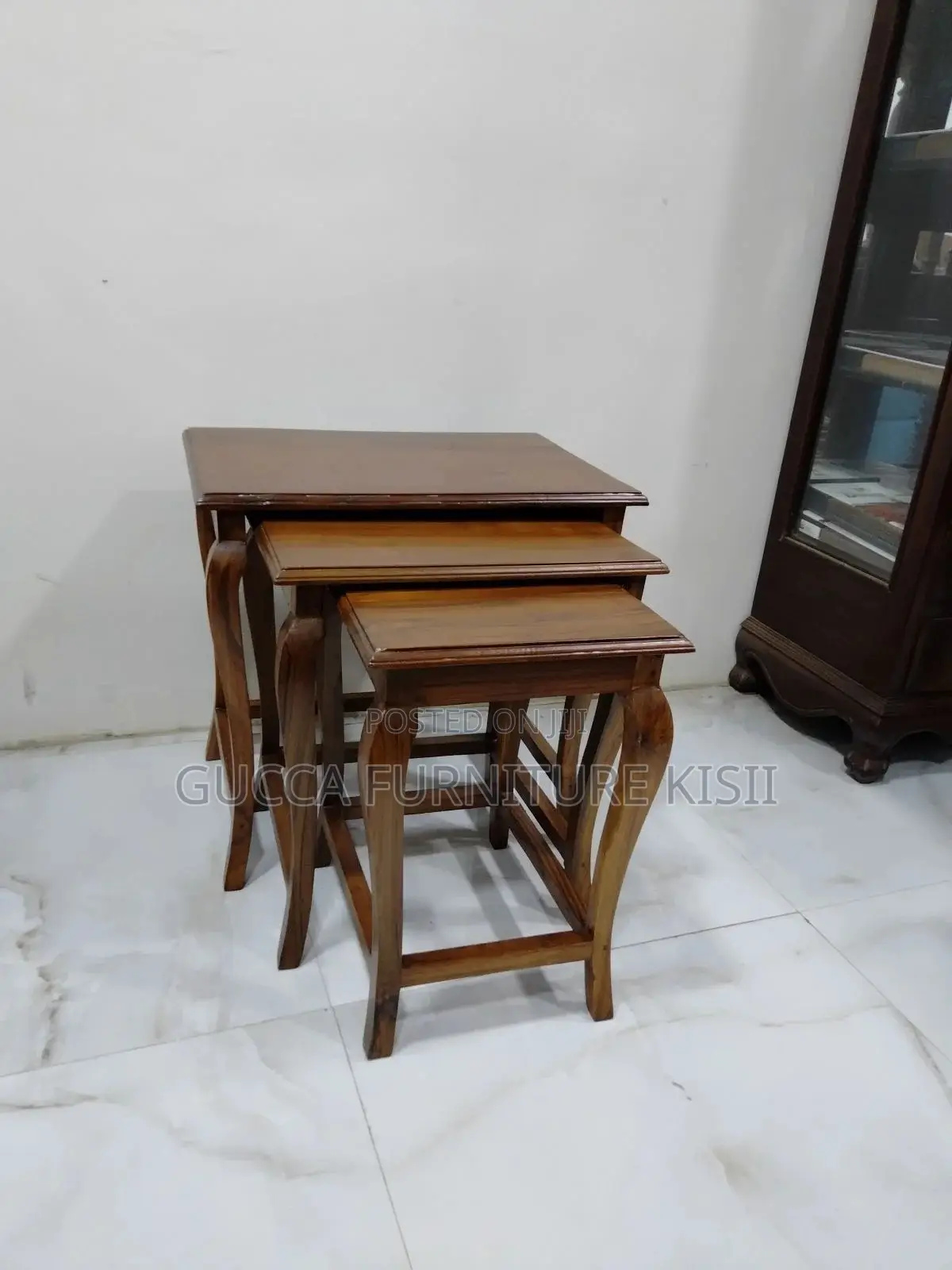 Coffee Table; 3-Set Nesting Coffee Tables