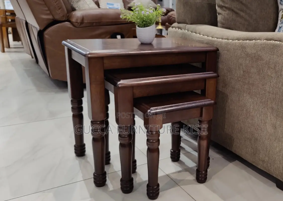 Coffee Table; 3-Set Nesting Coffee Tables