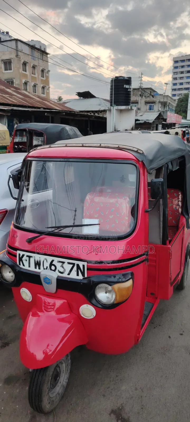 Piaggio 2021 Red