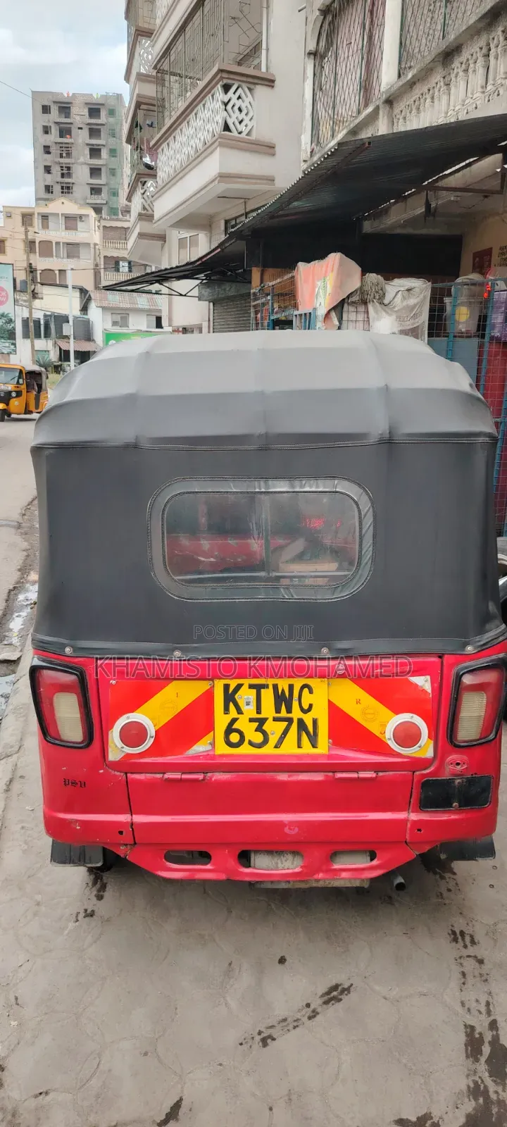 Piaggio 2021 Red