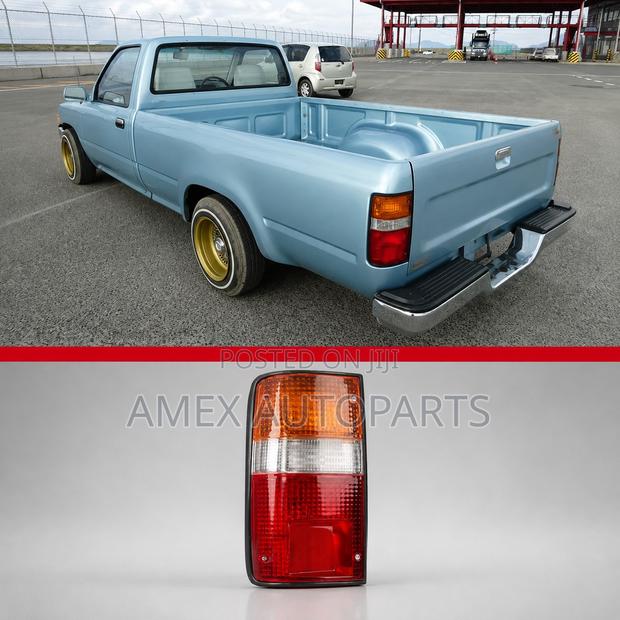 Toyota Hilux Yn85 Ln106 P Up Tail Lamp Assy