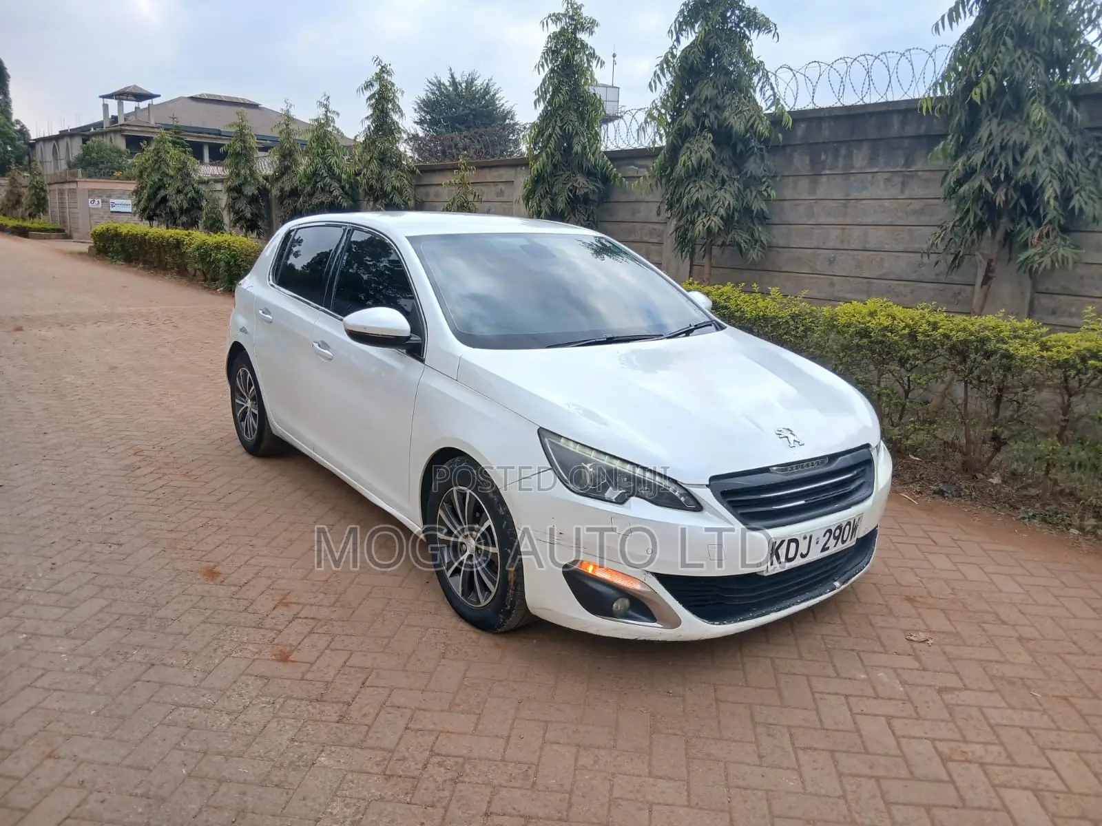 Peugeot 308 2015 White