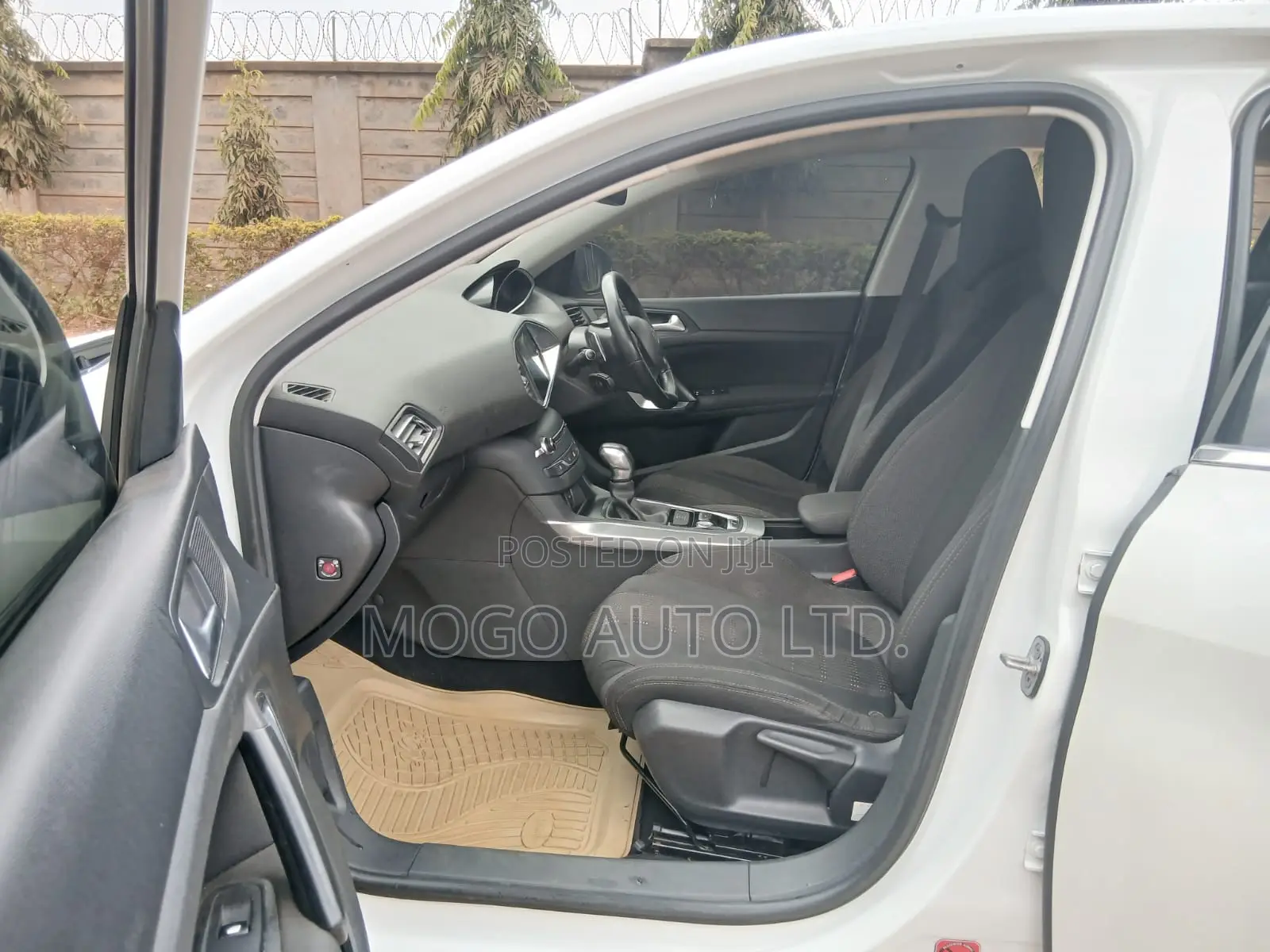 Peugeot 308 2015 White