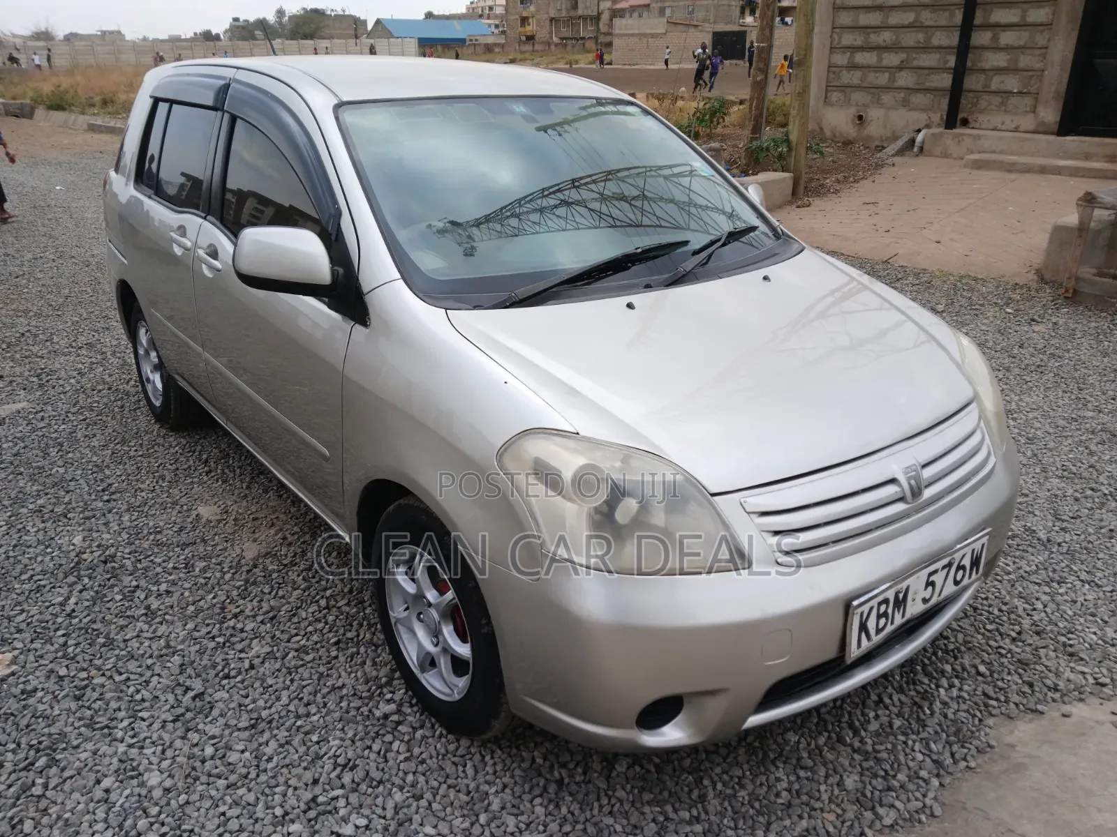 Toyota Raum 2005 Beige