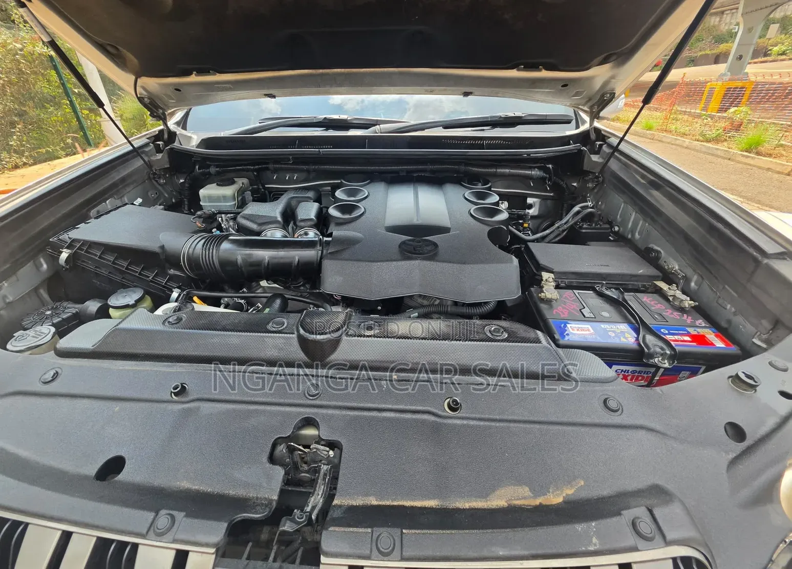 Toyota Land Cruiser Prado 2011 Silver
