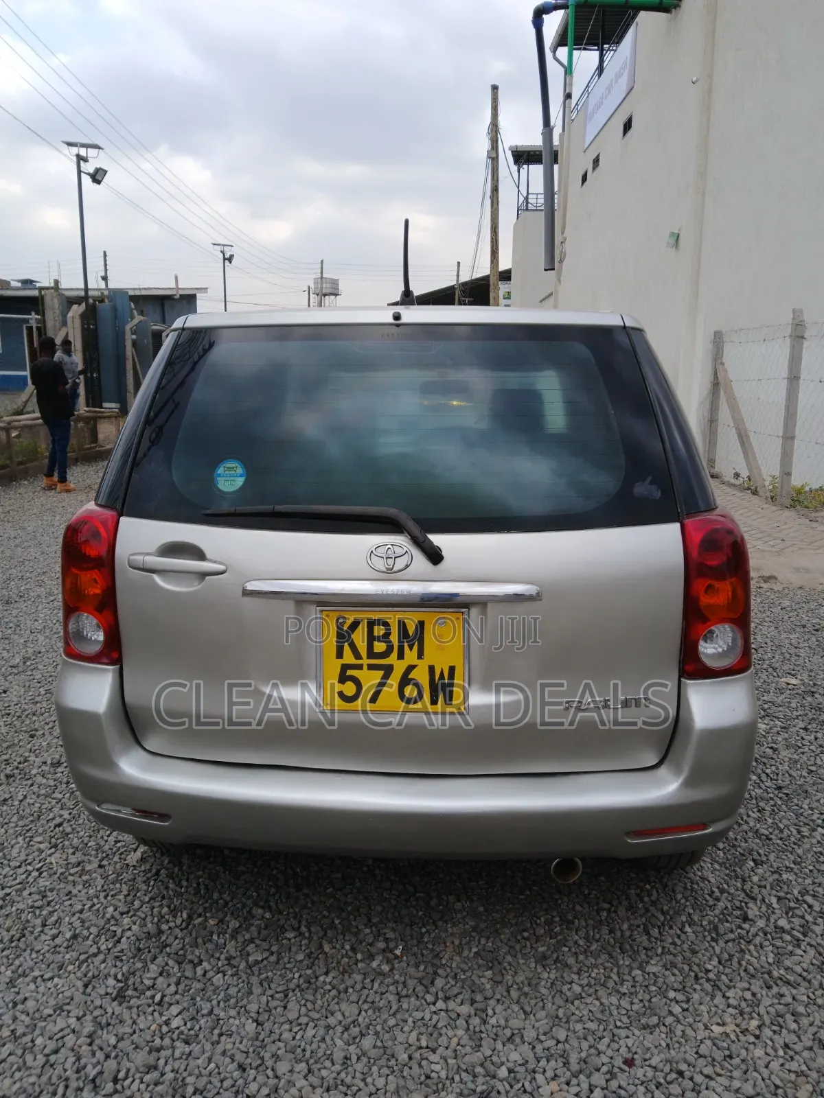 Toyota Raum 2005 Beige