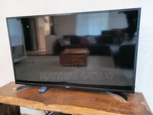 Samsung TV (43")
