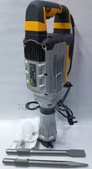 Heavy-Duty DeWalt Demolition Hammer/DeWalt Demolition Breaker