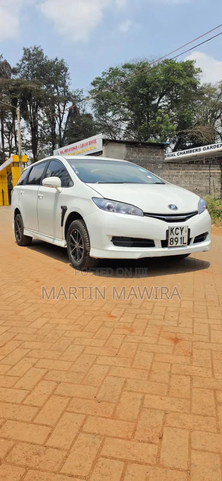 Toyota Wish 2012 White