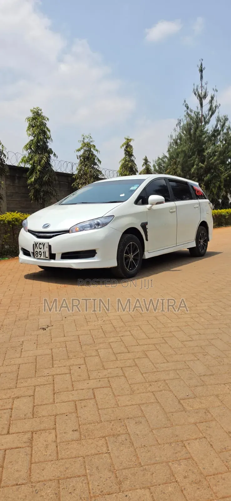 Toyota Wish 2012 White