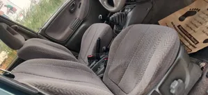 Suzuki Vitara 2001 Green