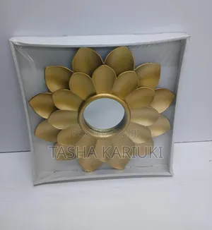 *Decorative Wall Hanging Frame Art/ Mirror*
Alph