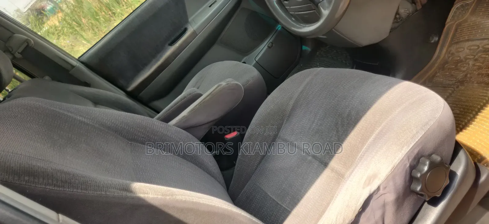Toyota Noah 2003 Black