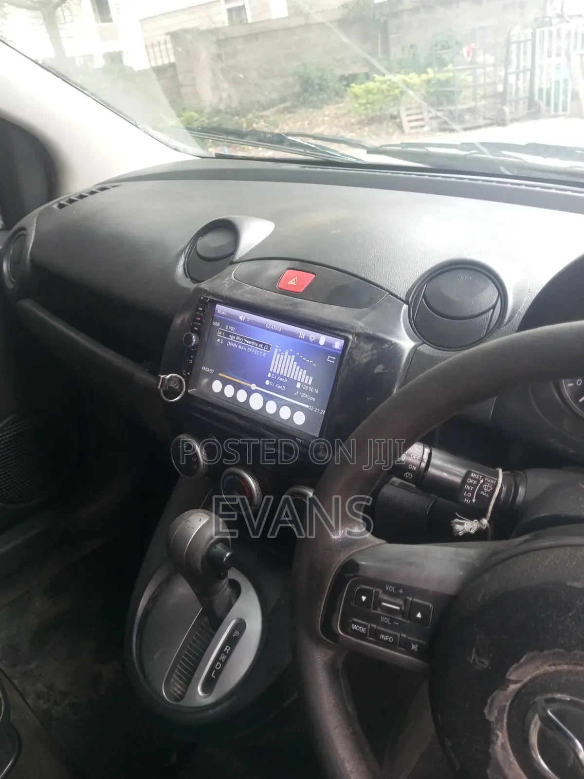 Mazda Demio 2013 Silver