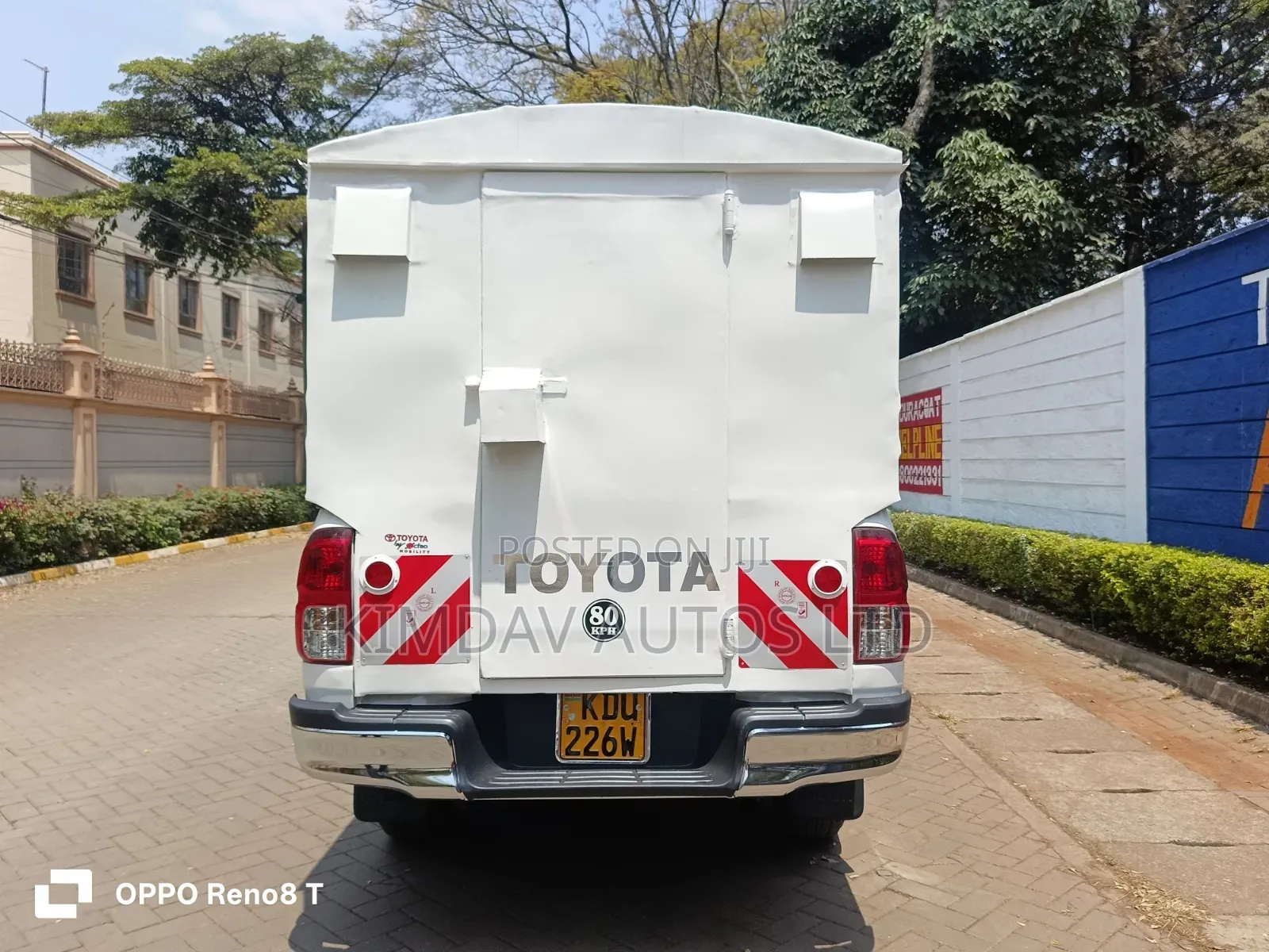 Toyota Hilux 2024 White