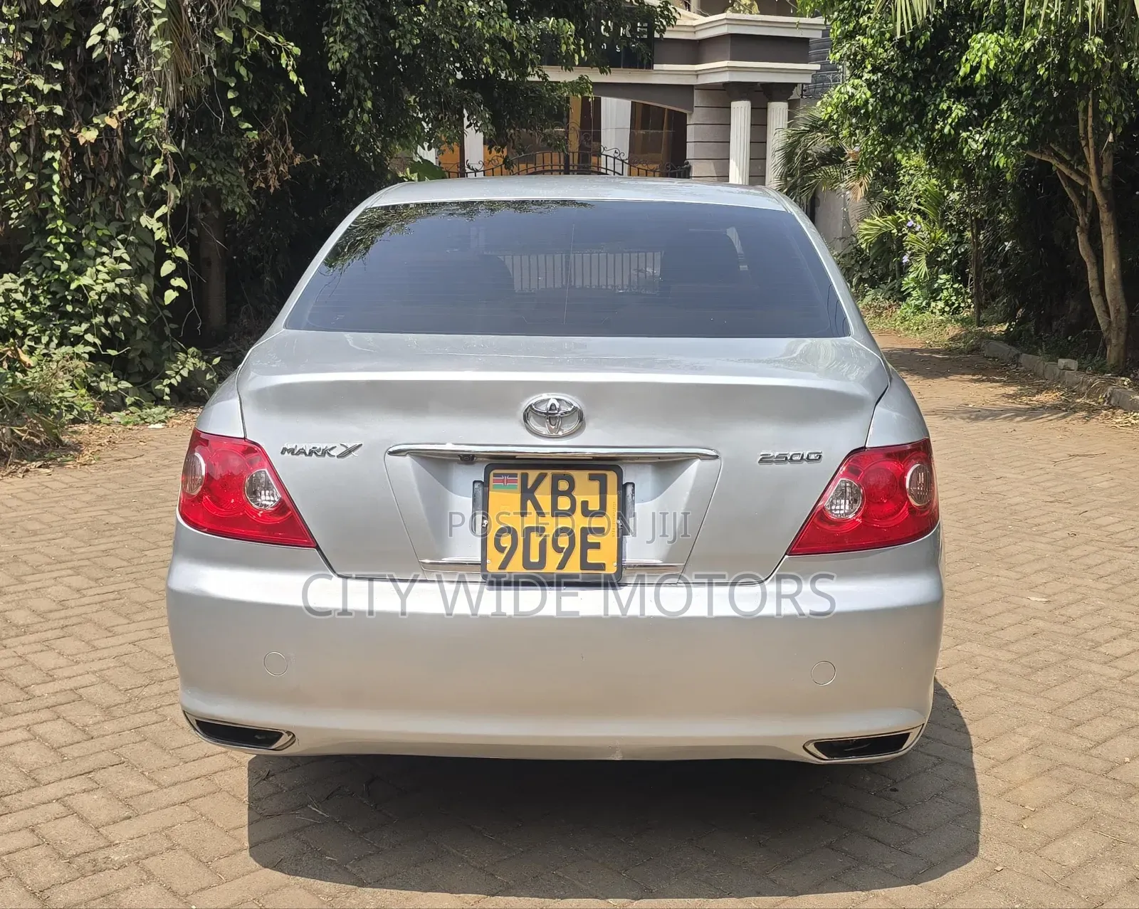 Toyota Mark X 2005 Silver
