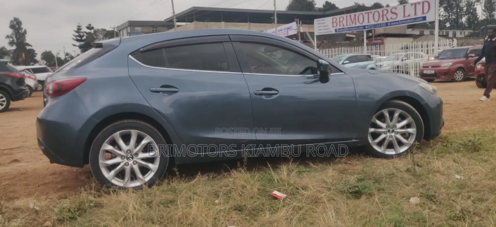 Mazda Axela SV Premium 2014 Blue