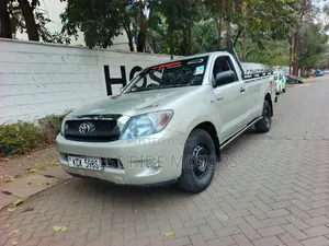 Toyota Hilux 2.5 D-4D SRX 2009 Silver