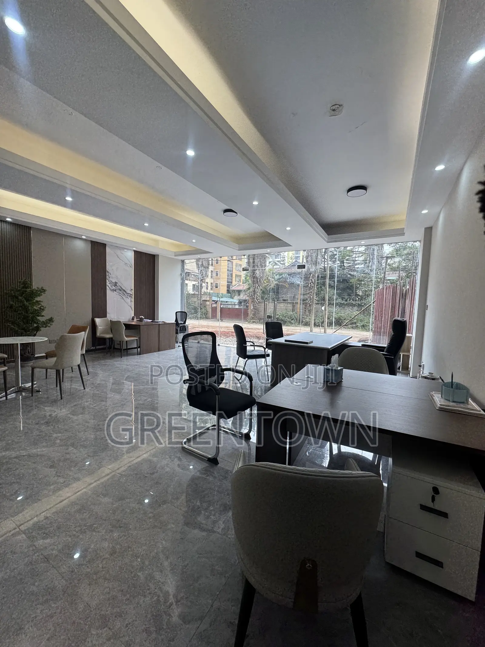 Commercial Area for Sale