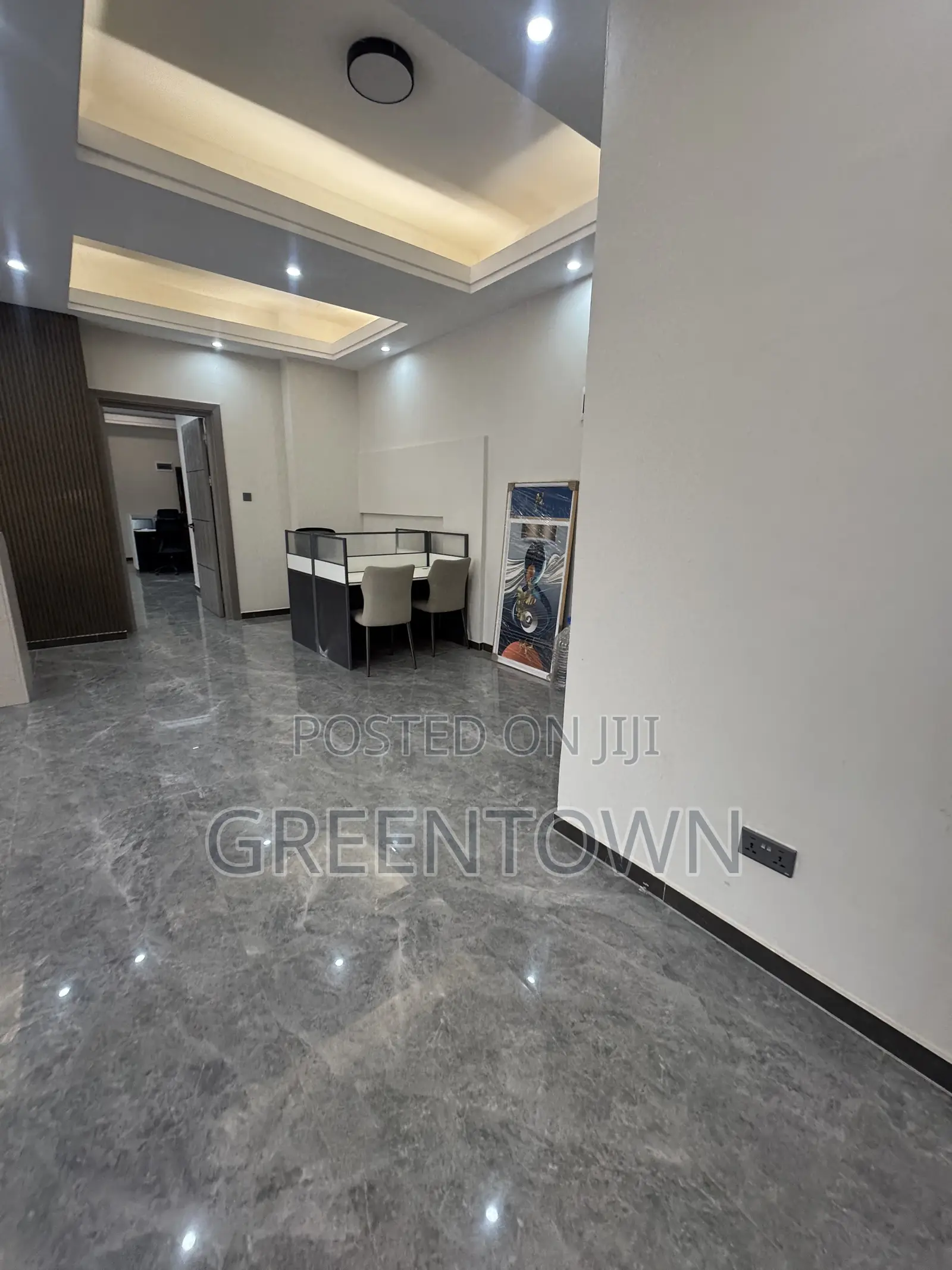 Commercial Area for Sale