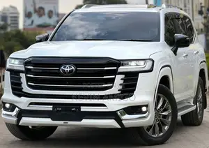 Toyota Land Cruiser LC300 2022