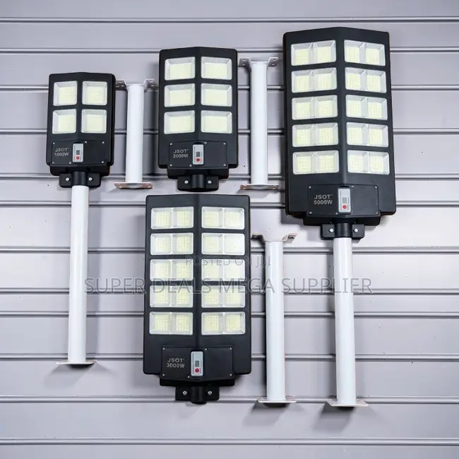 Dealer Prices Bright 1000W,2000W,3000W,5000W Watts Solar Street Lights