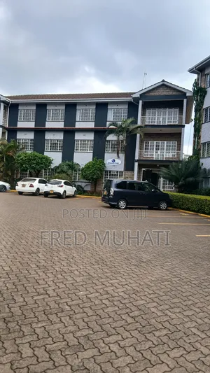 Office for Rent in Muthangari
