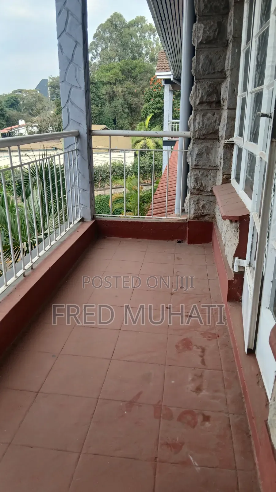 Office for Rent in Muthangari