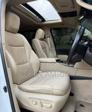 Toyota Land Cruiser LC300 2022