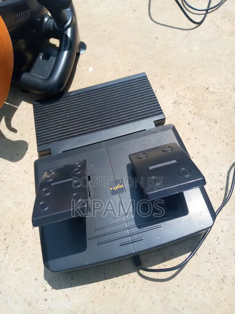 Gaming Steering Wheel Pedals Set With Table Mount