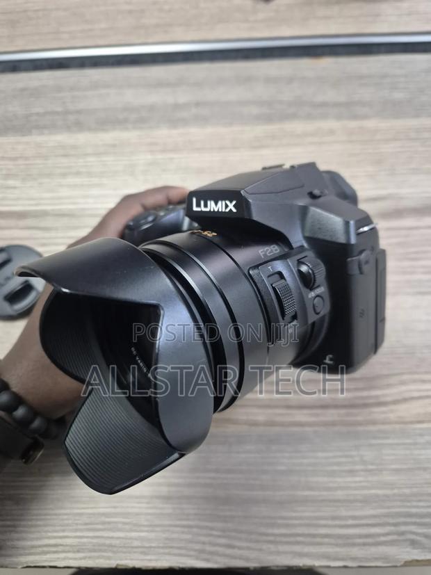Panasonic Lumix DMC-FZ300 Digital Camera