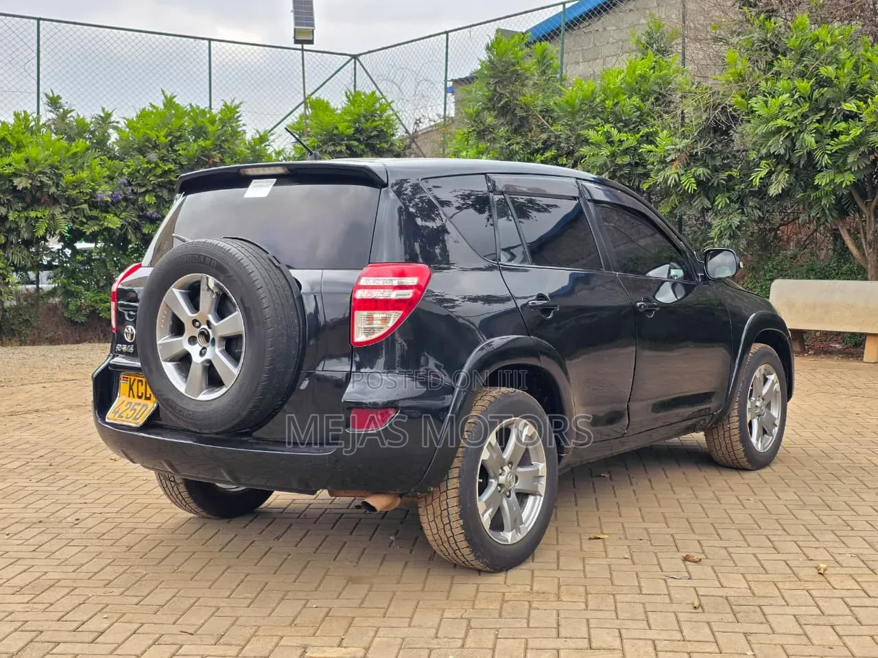 Toyota RAV4 2011 Black