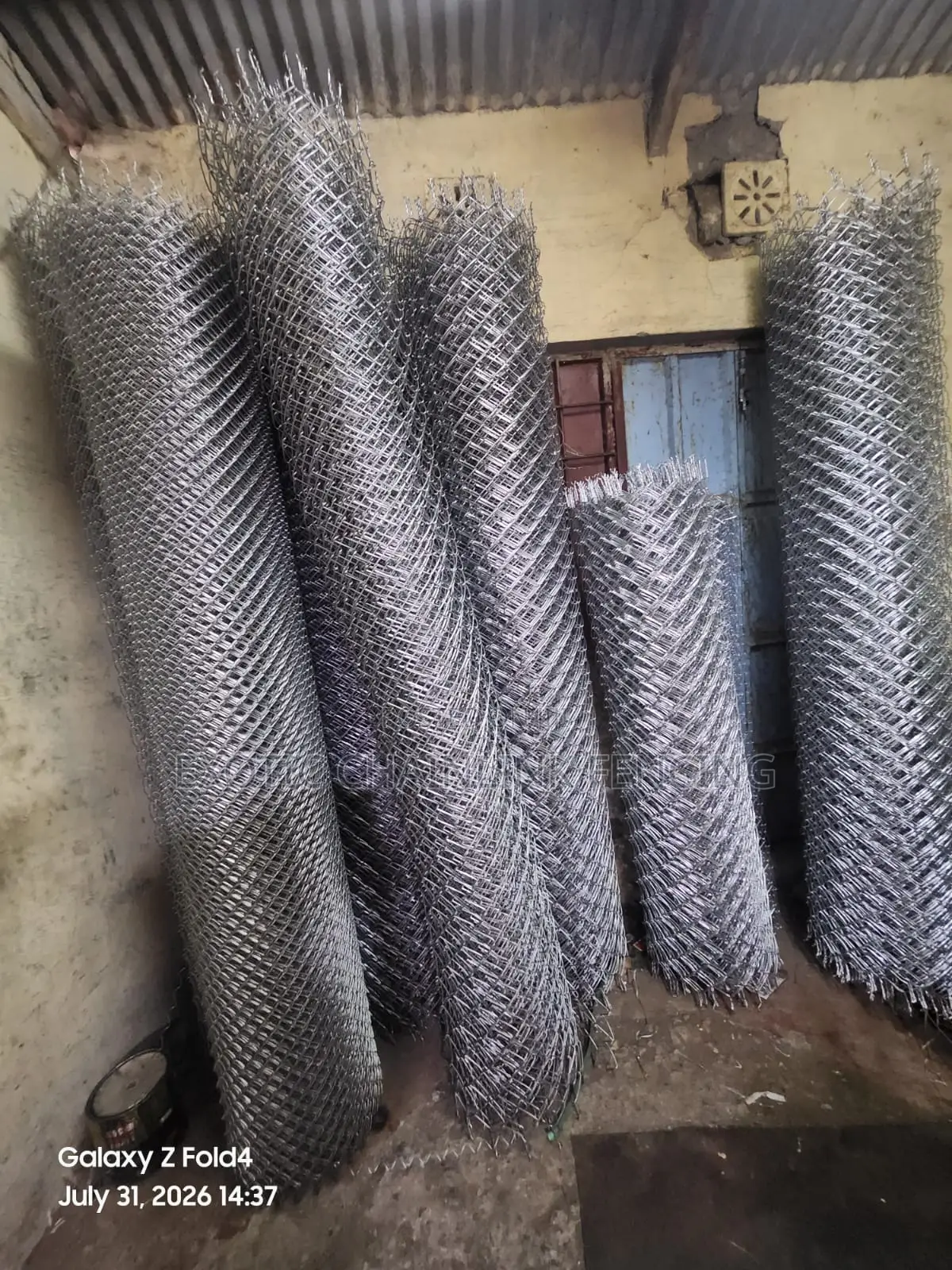 5ft 80x80mm Chainlink Gauge 14