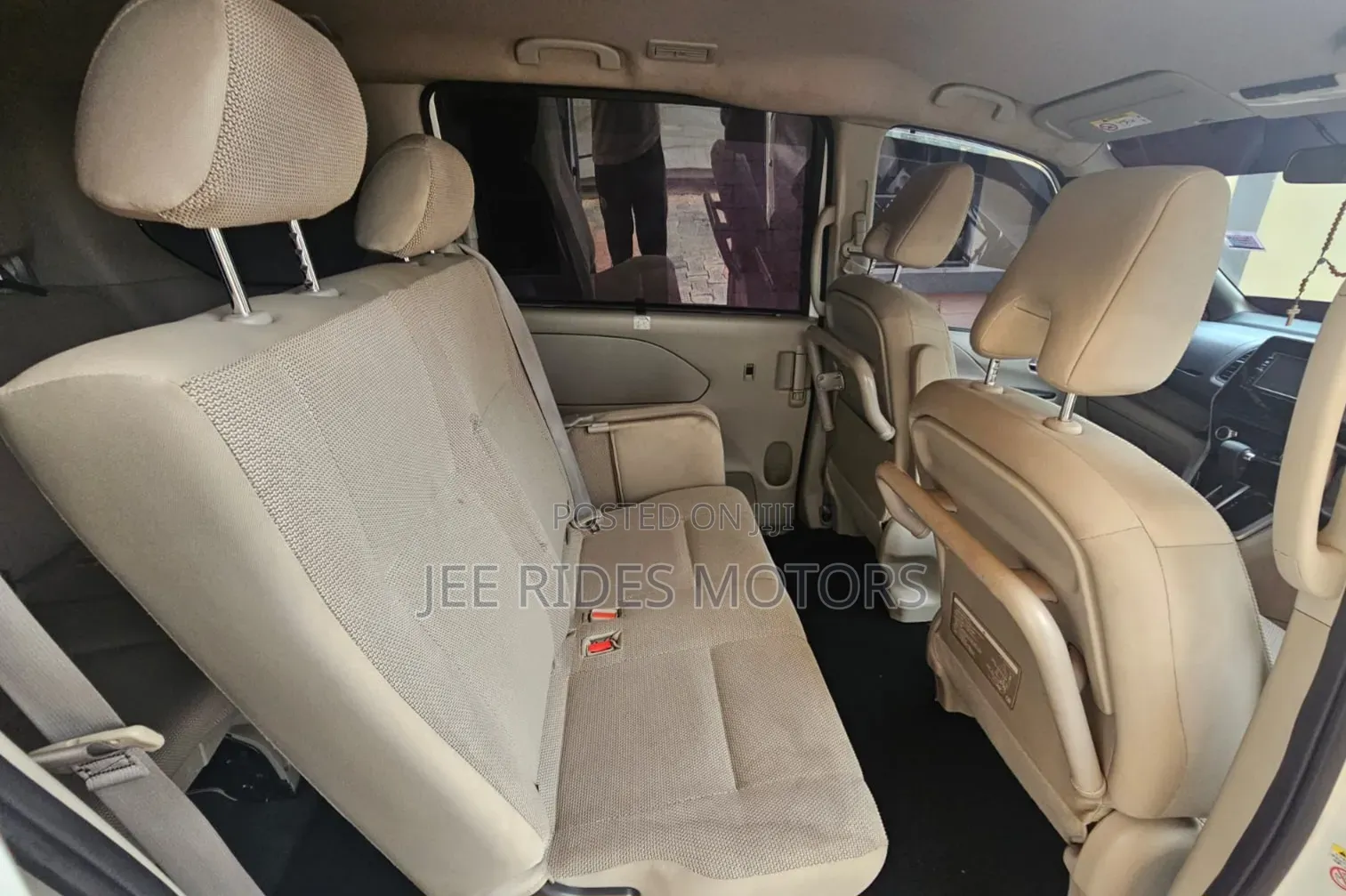 Nissan Serena 2018 White