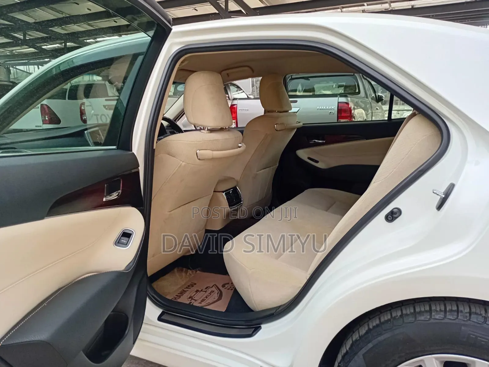 Toyota Crown 2014 White