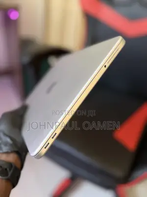 Laptop Apple MacBook Neo 2026 8GB Intel Core 5 SSD 256GB