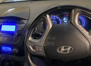 Hyundai Tucson 2015 Blue