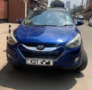 Hyundai Tucson 2015 Blue