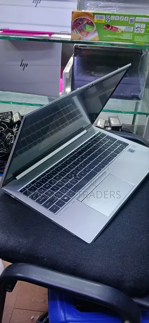 Laptop HP EliteBook 850 G8 16GB Intel Core i7 SSD 512GB