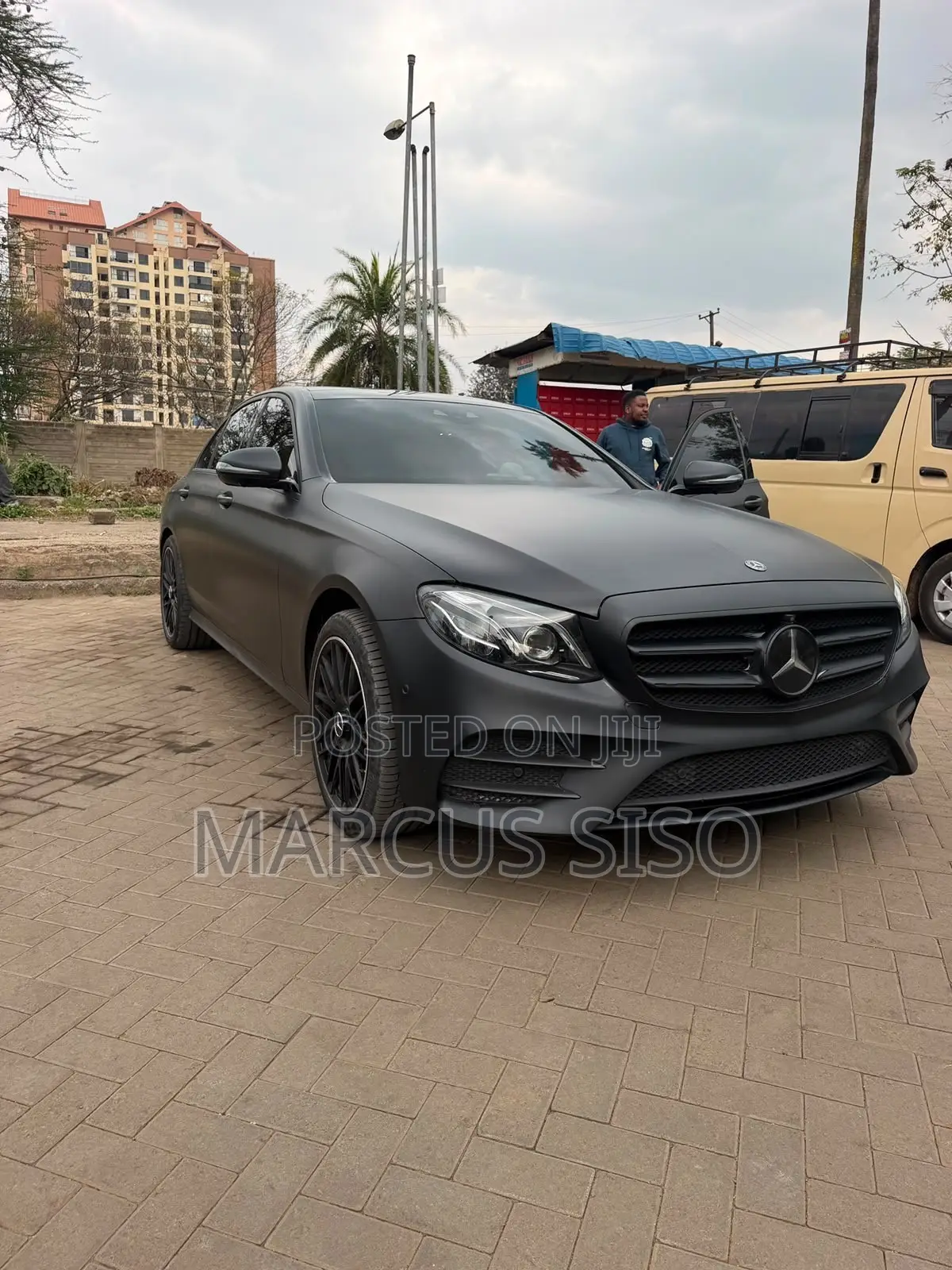 Mercedes-Benz E200 2018 Black