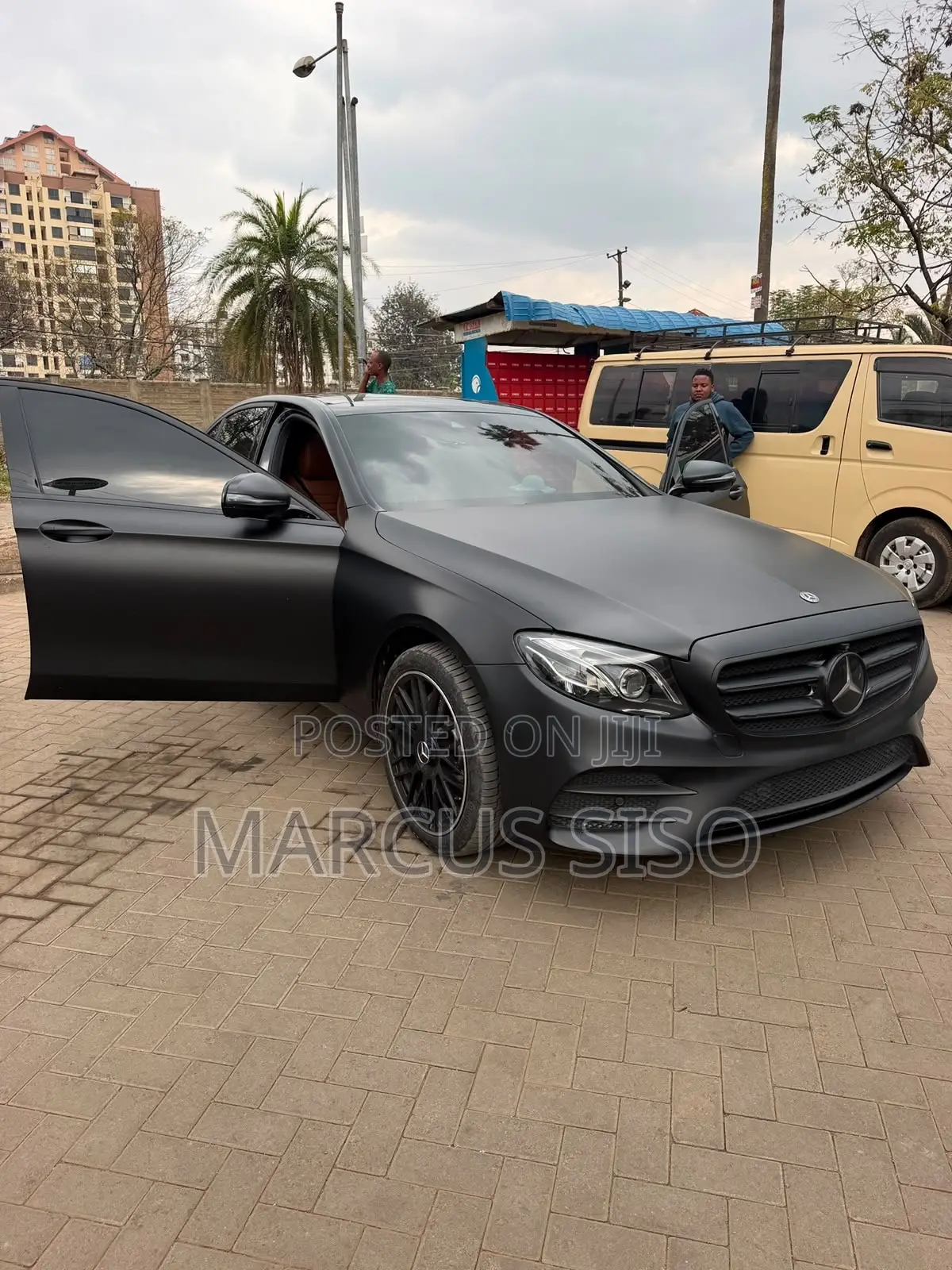 Mercedes-Benz E200 2018 Black