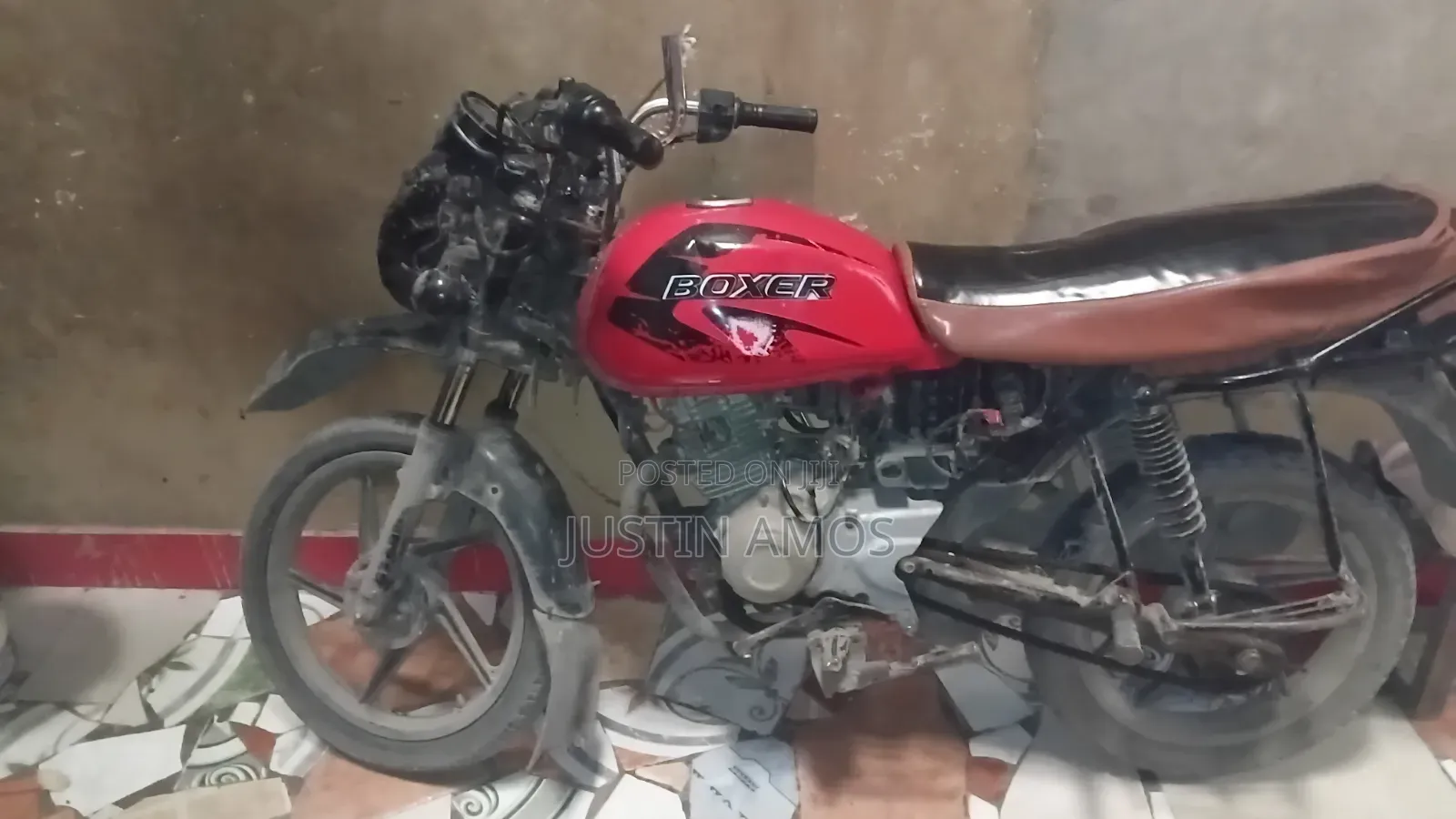 Bajaj Boxer 125 2024 Red