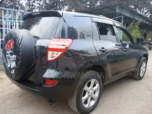 Toyota RAV4 2012 Black