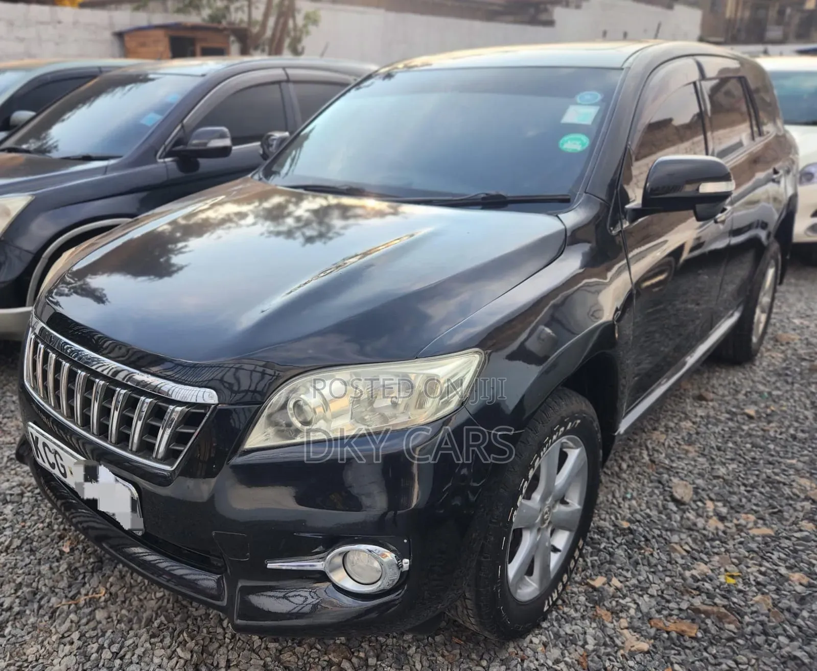 Toyota Vanguard 2010 Black