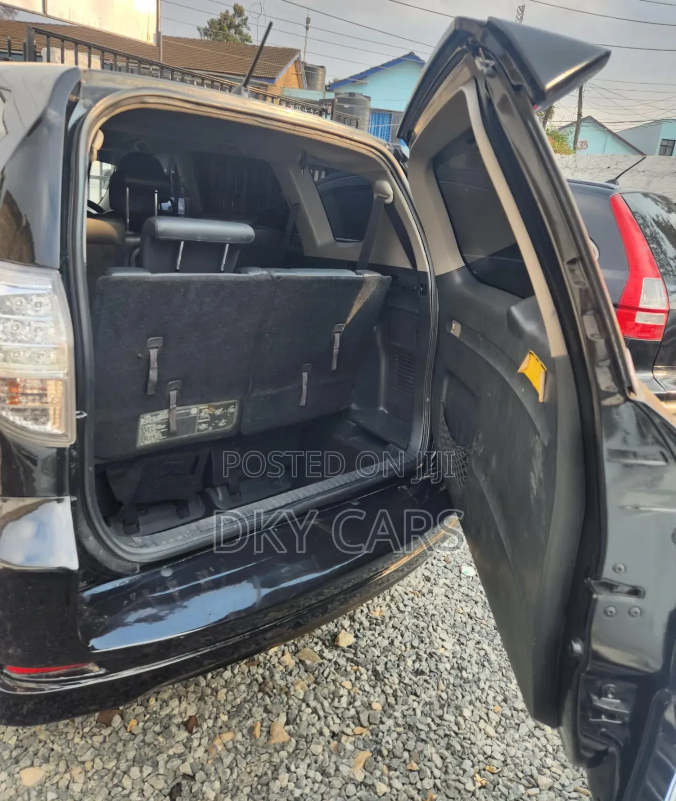 Toyota Vanguard 2010 Black