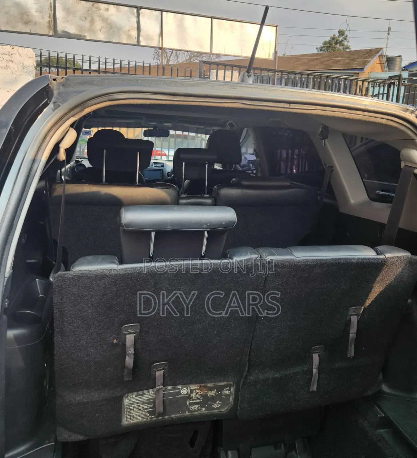 Toyota Vanguard 2010 Black