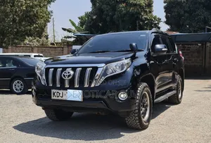 Toyota Land Cruiser Prado 2017 Off white