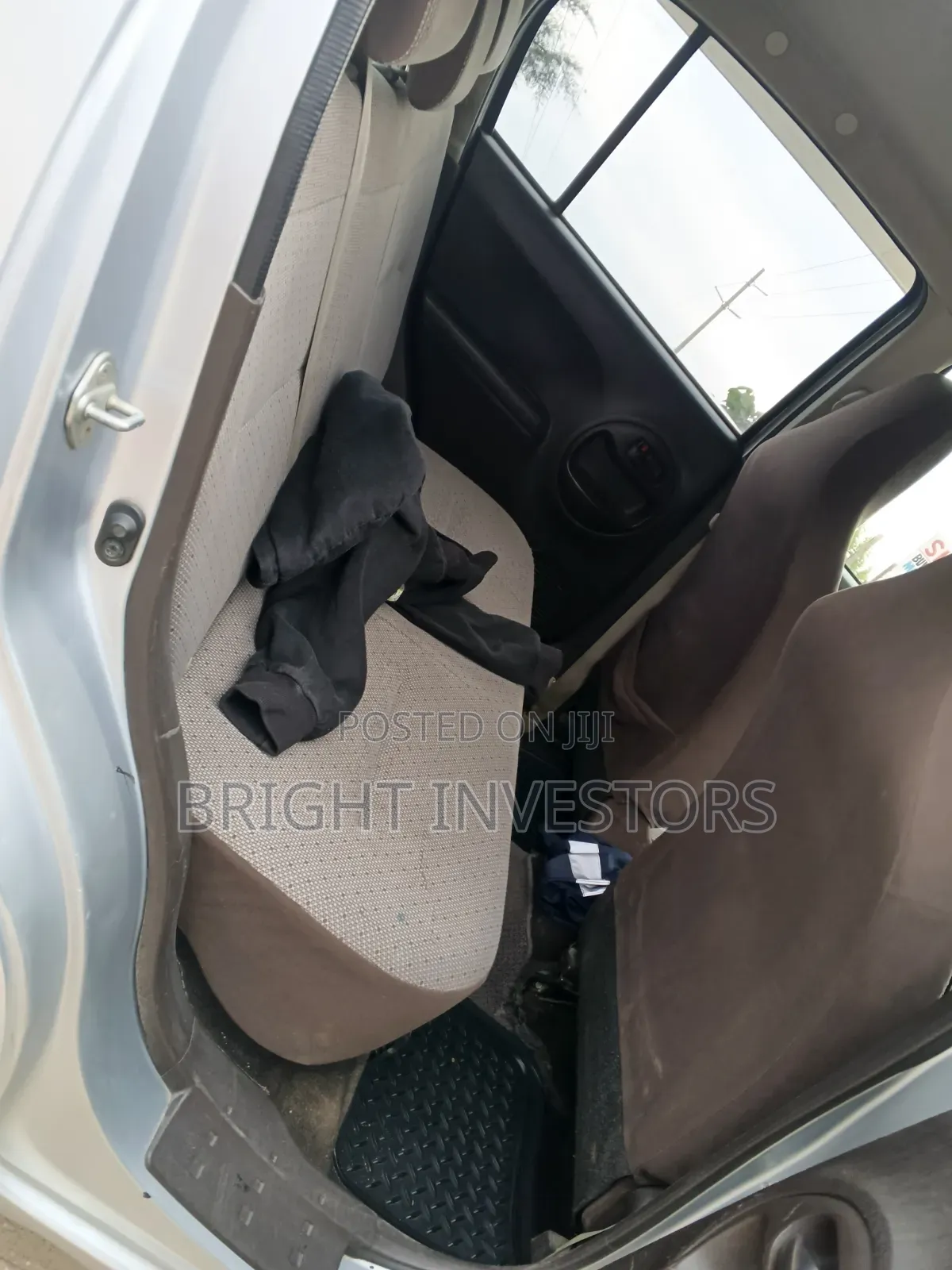 Toyota Passo 2015 Silver