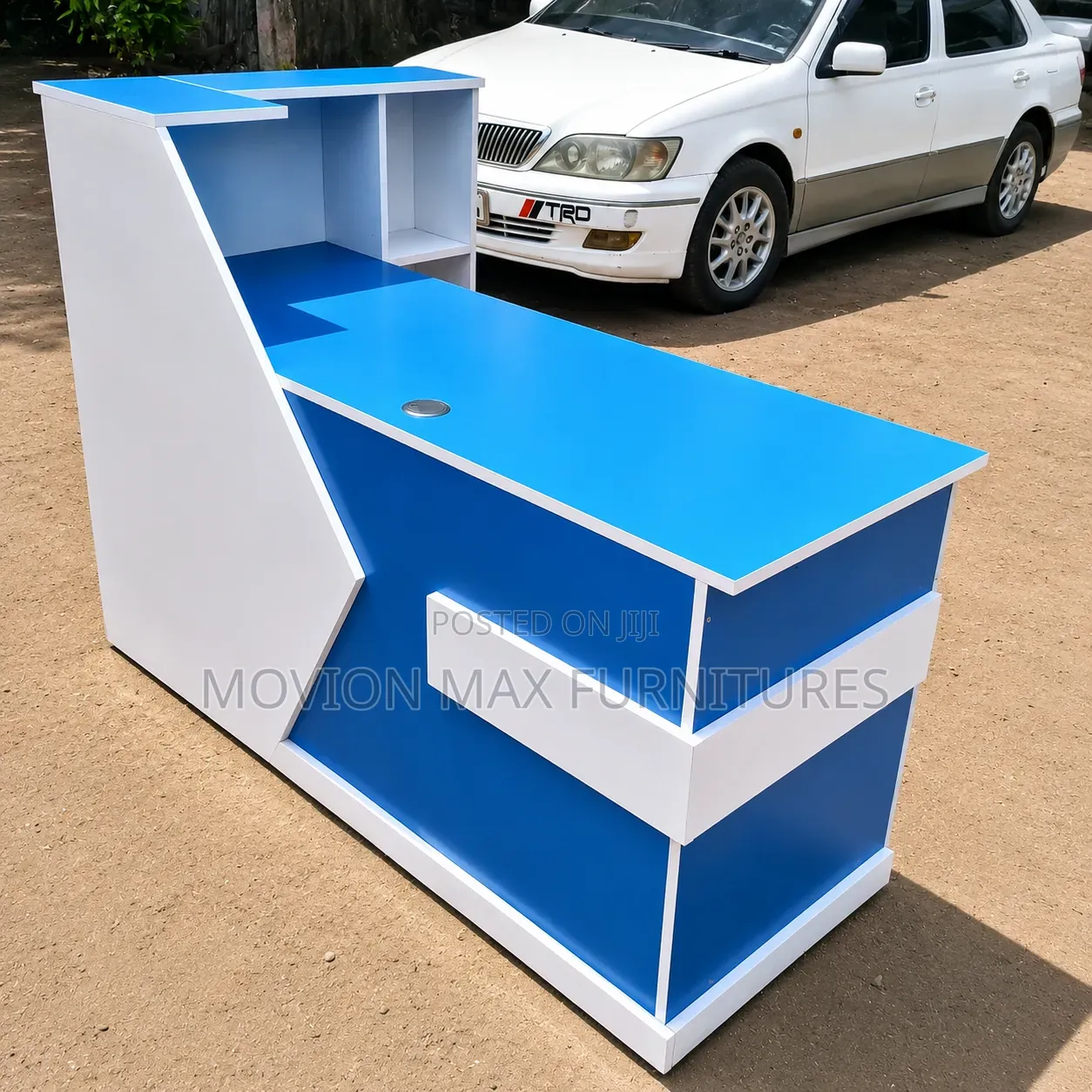 Reception Desk, Moduflex Locally Desk